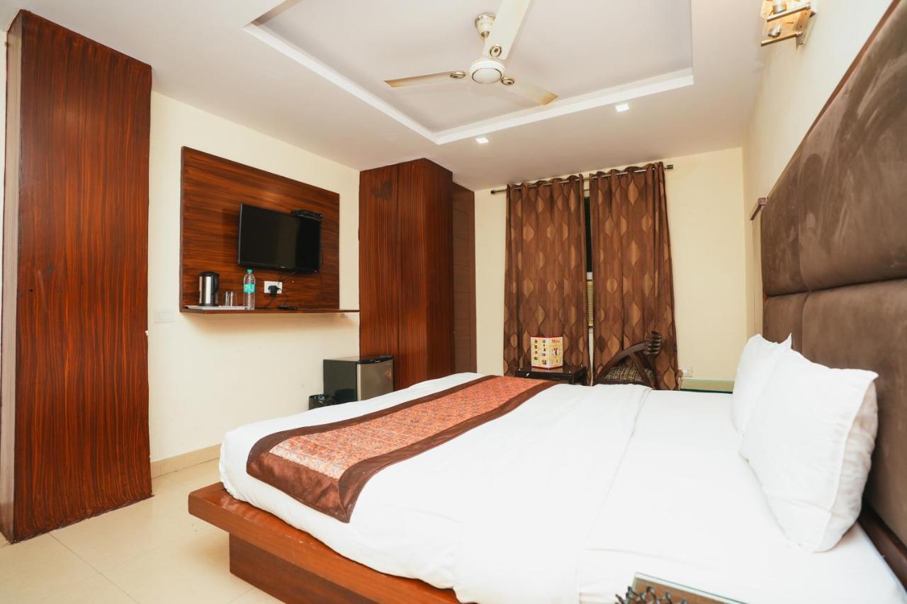 Hotel High 5 Land Delhi  Exterior foto